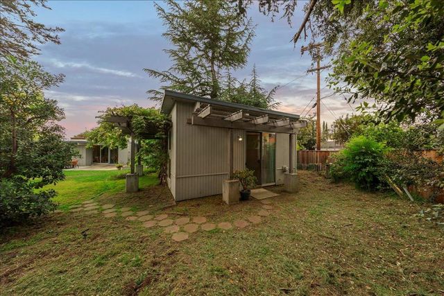 844 Duncardine Way, Sunnyvale, CA 94087