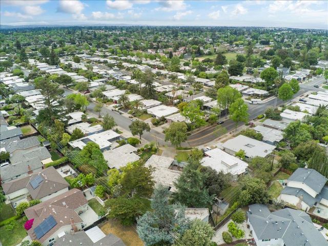 844 Duncardine Way, Sunnyvale, CA 94087