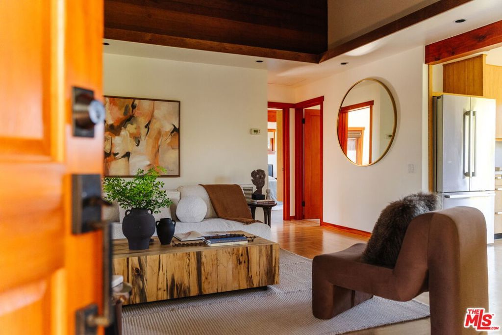 21071 Waveview Drive, Topanga, CA 90290 — photo 5