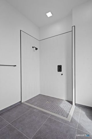 78 Unquowa Place, Fairfield, CT 06824