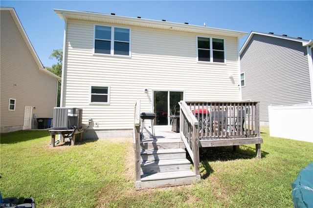 25 Mohawk DR, Portsmouth, VA 23701