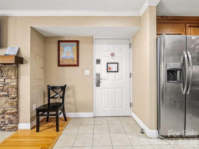 331 Bowling Park Road, Asheville, NC 28803