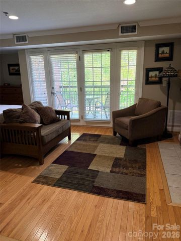 331 Bowling Park Road, Asheville, NC 28803