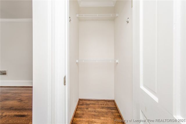 220 NE Bradford Avenue, Fayetteville, NC 28301