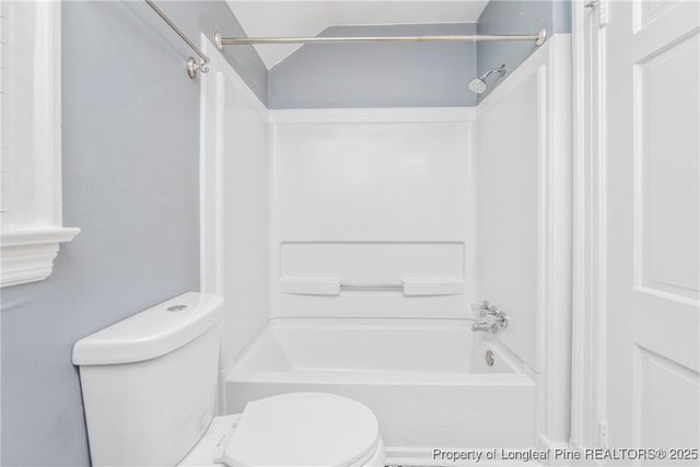 220 NE Bradford Avenue, Fayetteville, NC 28301