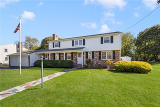 28 Hybrid Drive, Cranston, RI 02920