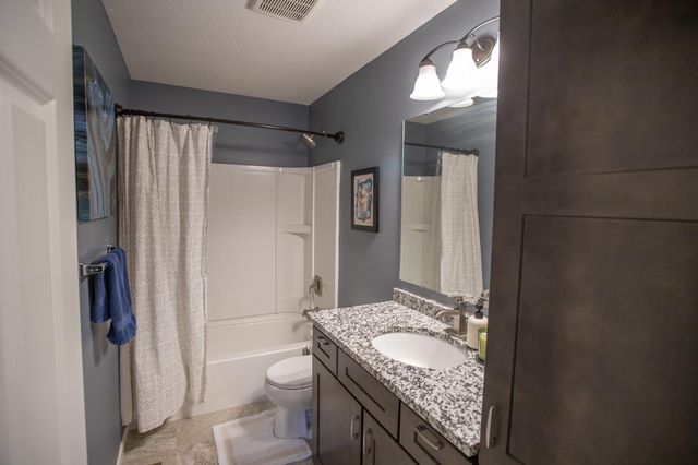 655 Stonegate Circle, Waconia, MN 55387