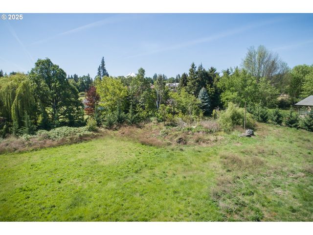 Douglas Fir Dr, Hood River, OR 97031