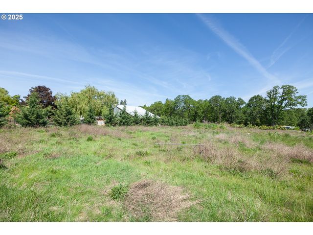 Douglas Fir Dr, Hood River, OR 97031