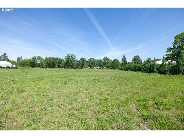 Douglas Fir Dr, Hood River, OR 97031