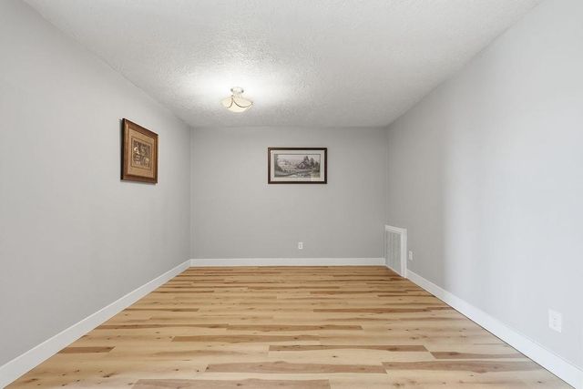 17517 N Abigail Ln, Spokane, WA 99208