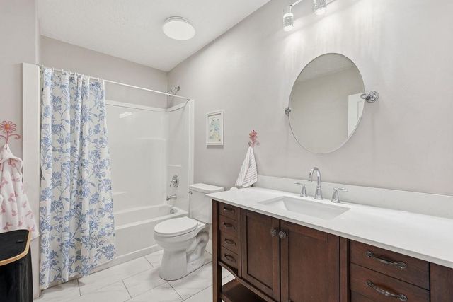 17517 N Abigail Ln, Spokane, WA 99208