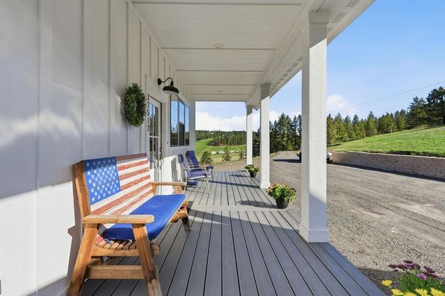 17517 N Abigail Ln, Spokane, WA 99208