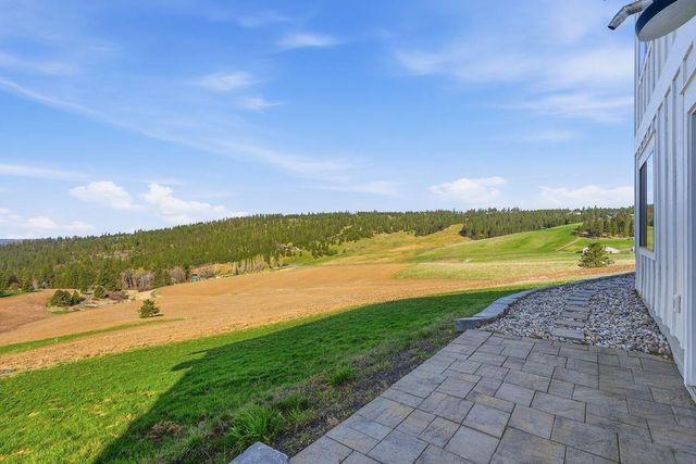 17517 N Abigail Ln, Spokane, WA 99208