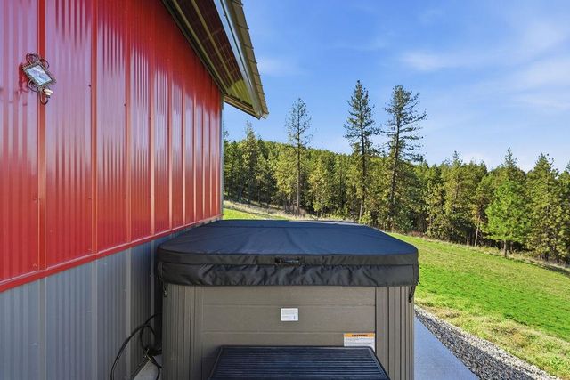 17517 N Abigail Ln, Spokane, WA 99208
