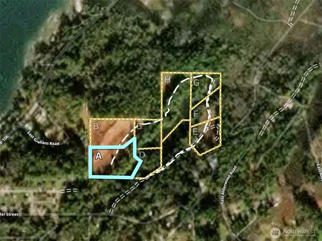 105 E Lakewood Drive, Belfair, WA 98528