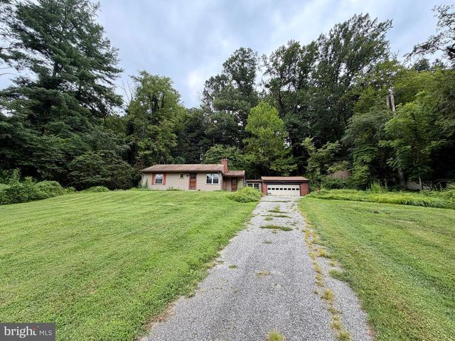 12 GUNPOWDER RD, Glen Arm, MD 21057