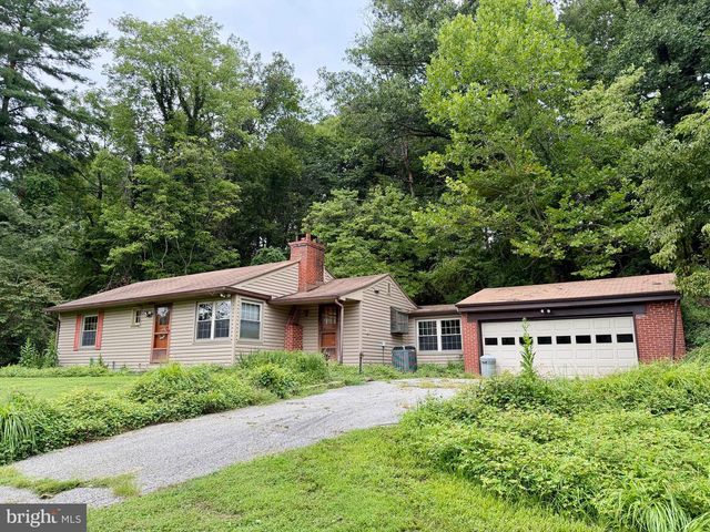 12 GUNPOWDER RD, Glen Arm, MD 21057