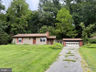 12 GUNPOWDER RD, Glen Arm, MD 21057