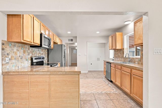 411 E Wigwam, Litchfield Park, AZ 85340