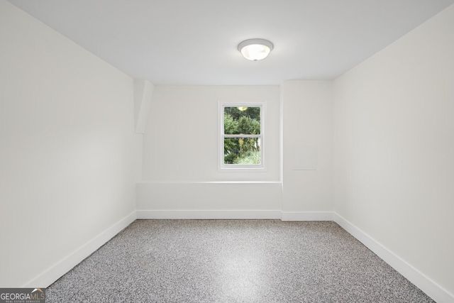 16 Bay Court SW, Cartersville, GA 30120