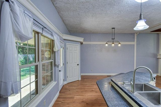 1320 SW 118th Place, Oklahoma City, OK 73170