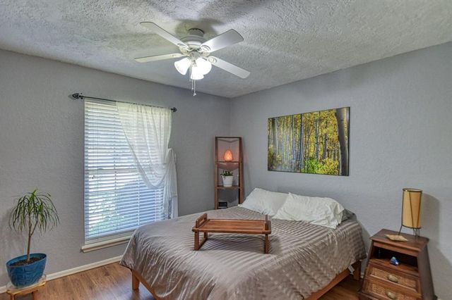 1320 SW 118th Place, Oklahoma City, OK 73170