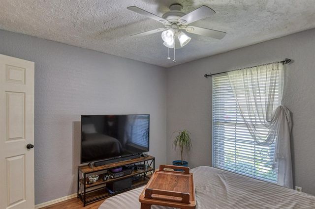 1320 SW 118th Place, Oklahoma City, OK 73170