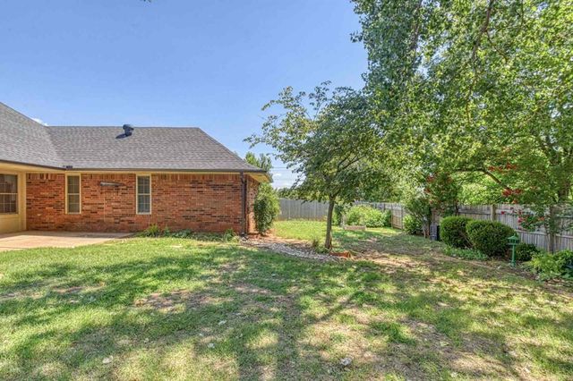 1320 SW 118th Place, Oklahoma City, OK 73170