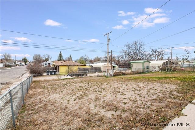 2123 E 18TH ST, Cheyenne, WY 82001
