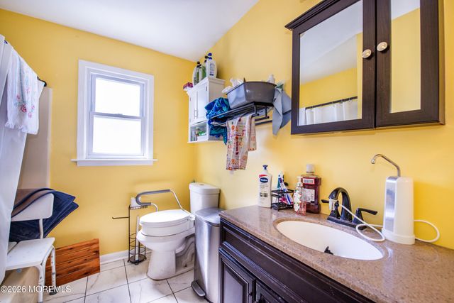 128 Highland Boulevard, Keansburg, NJ 07734