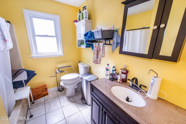 128 Highland Boulevard, Keansburg, NJ 07734