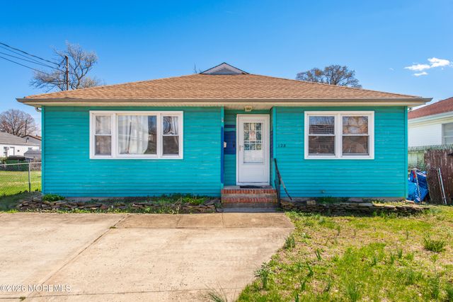 128 Highland Boulevard, Keansburg, NJ 07734