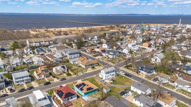 128 Highland Boulevard, Keansburg, NJ 07734