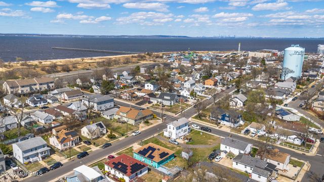 128 Highland Boulevard, Keansburg, NJ 07734