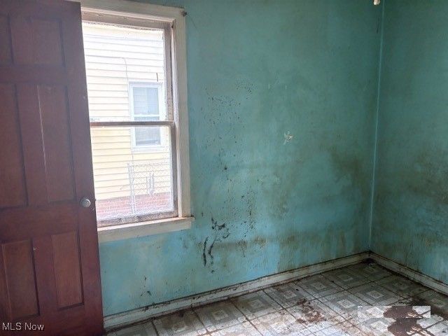 19615 Harvard Avenue, Warrensville Heights, OH 44122