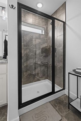 6408 NW Zella Street, Bentonville, AR 72713