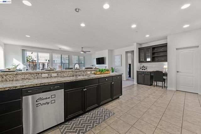 8219 Brookhaven Cir, Discovery Bay, CA 94505