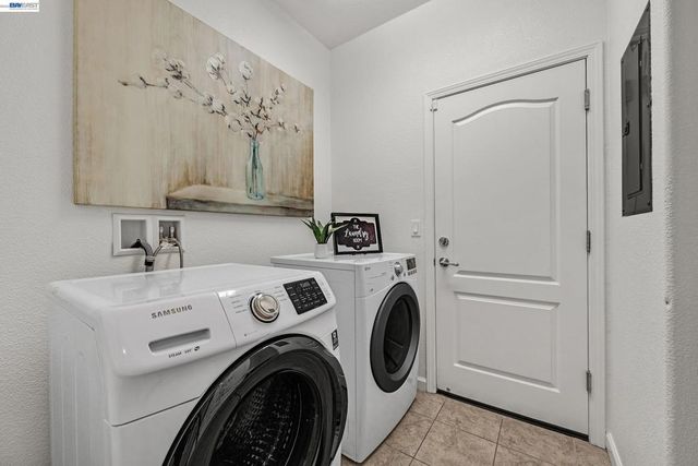 8219 Brookhaven Cir, Discovery Bay, CA 94505