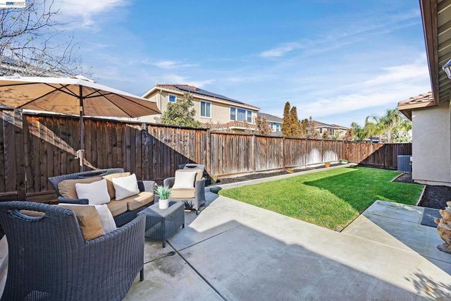 8219 Brookhaven Cir, Discovery Bay, CA 94505