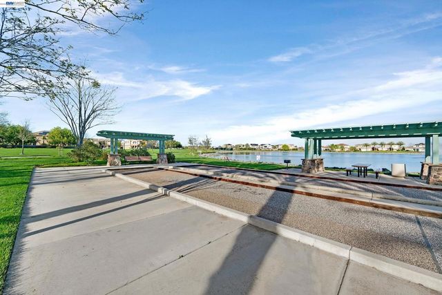 8219 Brookhaven Cir, Discovery Bay, CA 94505