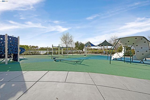 8219 Brookhaven Cir, Discovery Bay, CA 94505