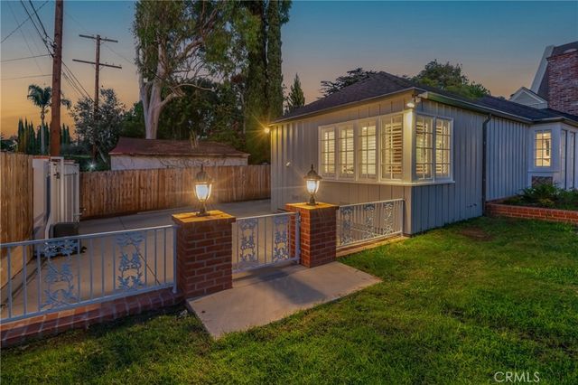 4217 Cedar, Long Beach, CA 90807