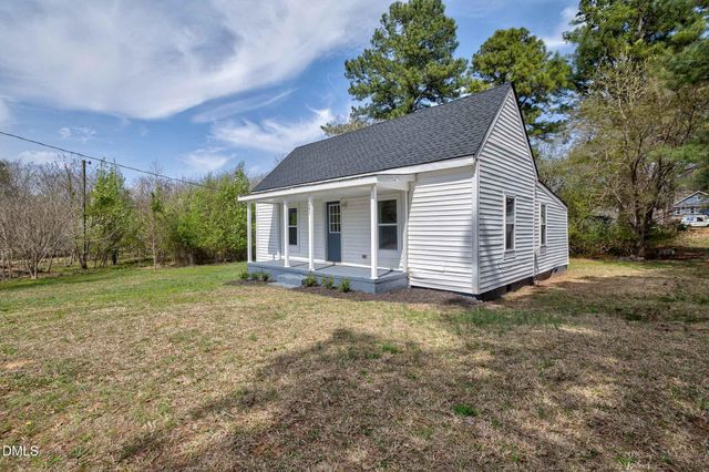 401 Prince Drive, Holly Springs, NC 27540