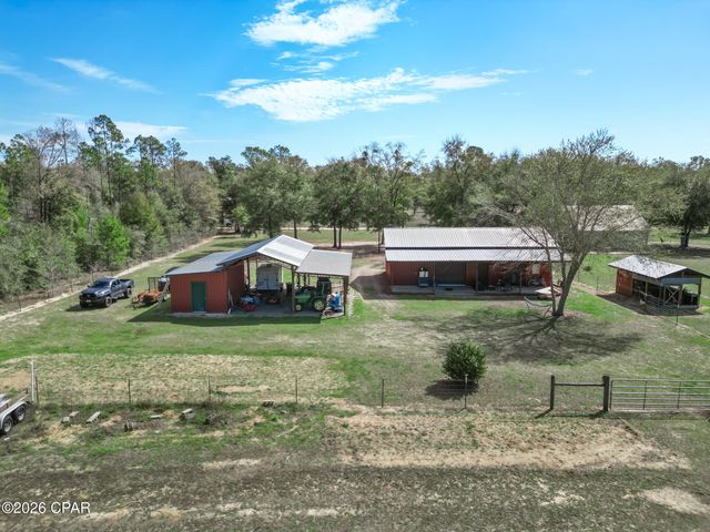 21260 NW Oak Tree Road, Clarksville, FL 32430