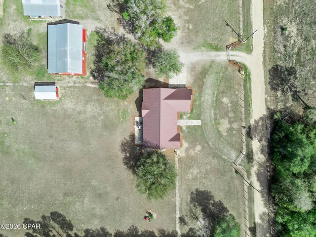 21260 NW Oak Tree Road, Clarksville, FL 32430