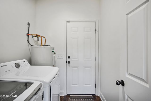 21260 NW Oak Tree Road, Clarksville, FL 32430