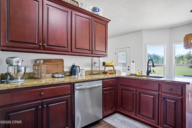 21260 NW Oak Tree Road, Clarksville, FL 32430