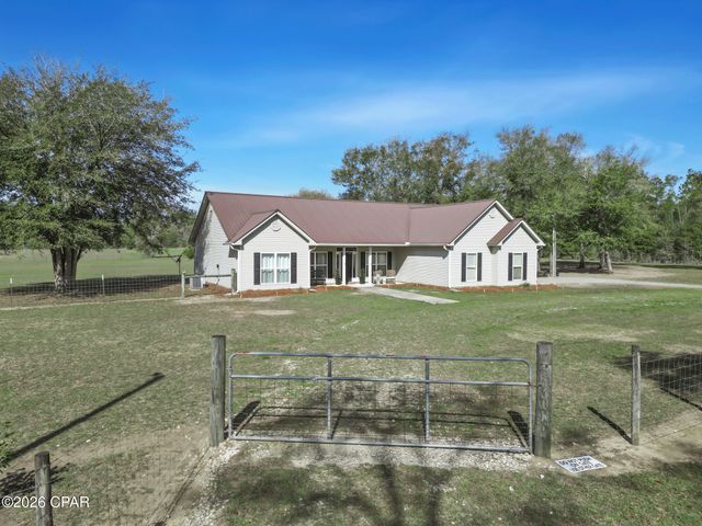 21260 NW Oak Tree Road, Clarksville, FL 32430