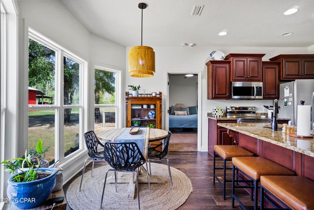 21260 NW Oak Tree Road, Clarksville, FL 32430